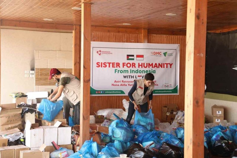 Dompet Dhuafa Salurkan Ribuan Paket Sanitasi Bagi Perempuan di Jalur Gaza