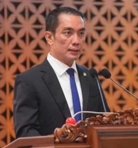 Anggota Komisi XI DPR RI Fauzi Amro Menolak Pemberhentian Direksi dan Dewan Komisaris Bank NTT Karena Melanggar POJK