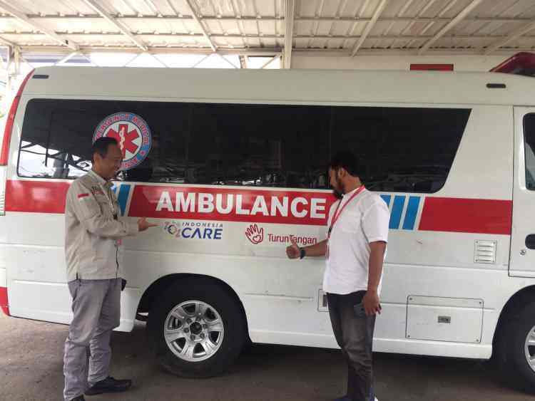 Hadirkan Ambulan, Indonesia CARE Buka Layanan Kesehatan Gratis