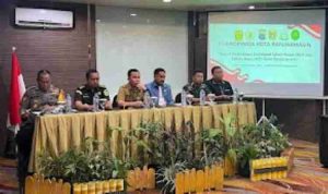 PIMPINAN DPRD MENGHADIRI RAPAT KOORDINASI FORKOPIMDA KOTA BANJARMASIN