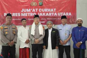 Pjs KETUA DKM MESJID JAMI AL MUKARROMAH APRESIASI JUM’AT CURHAT KELILING POLRES JAKARTA UTARA