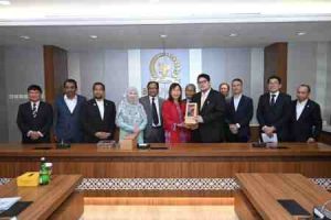 Wakil Ketua BKSAP DPR RI Menerima Delegasi Public Account Committee Parlemen Malaysia, “Friendly Talk”
