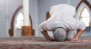 Pikiran Melayang, Shalat Nggak Khusyuk