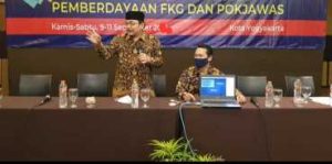 PERAN GURU DALAM ISLAM