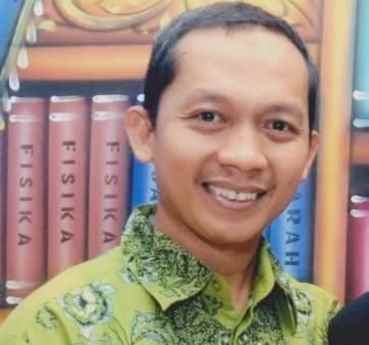 Pendidikan Dan Fenomena Tahu Bulat