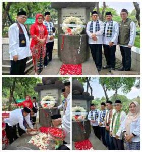 HUT Permata MHT ke-49 dan HUT kota Jakarta ke-498, pengurus DPP Permata MHT lakukan ziarah