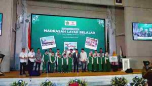 MI RAJA APRESIASI PROGRAM MADRASAH LAYAK BELAJAR BAZNAS RI