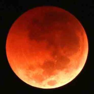 Gerhana Bulan Total “Blood Moon”, Terjadi Malam Hingga Dini Hari
